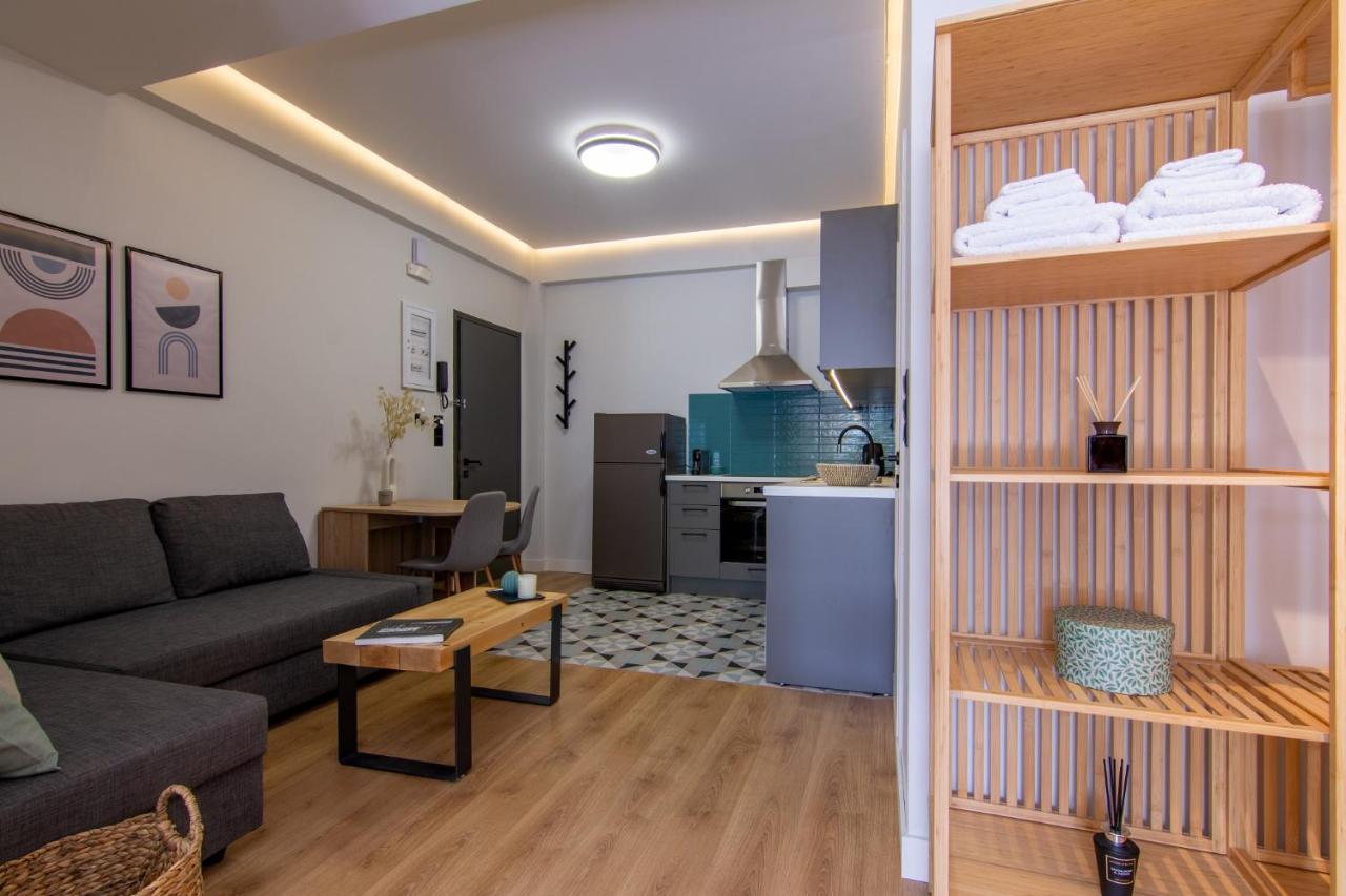 Studio 48, Cozy Apartment In Kalamata City Center Extérieur photo